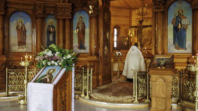 «Прежде неплоды днесь Христова Предтечу раждает»