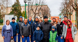 ЗА БЛАГОСЛОВЕНИЕМ К ИГУМЕНУ ЗЕМЛИ РУССКОЙ ПЕРЕД ПОЛЕТОМ В КОСМОС