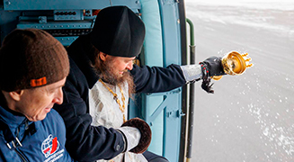 ЖИВОТВОРЯЩЕЕ СВОЙСТВО КРЕЩЕНСКОЙ ВОДЫ