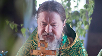 «Желание посвятить жизнь врачебному делу зародилось на могиле любимой матери»